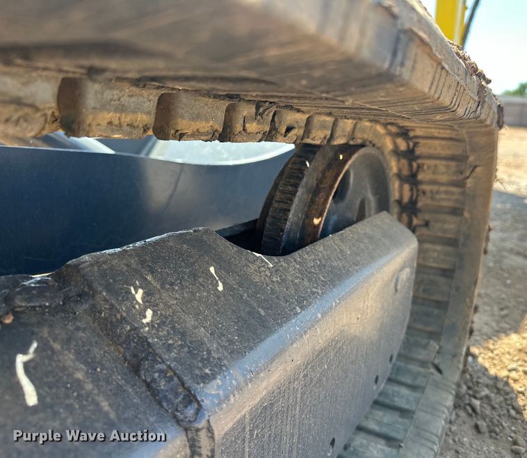 image for item EJ8853 2011 Yanmar  Vi035-5B mini excavator