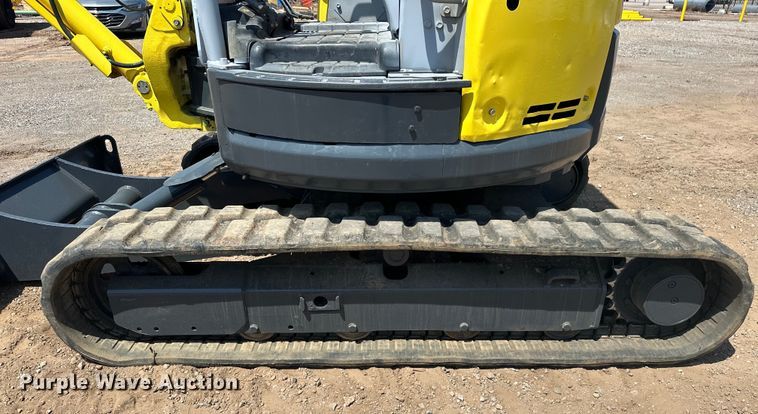 image for item EJ8853 2011 Yanmar  Vi035-5B mini excavator