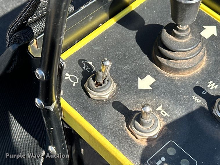 image for item EJ8854 2022 Ammann RamMax 1575 trench compactor