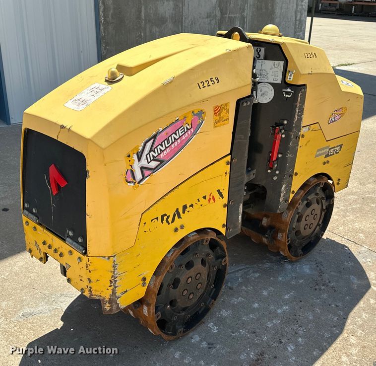 image for item EJ8857 2017 Ammann RamMax 1575 trench compactor