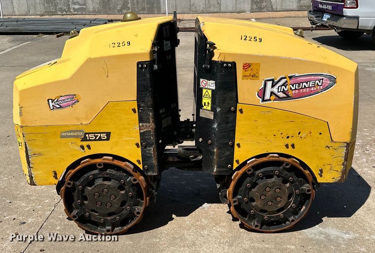 image for item EJ8857 2017 Ammann RamMax 1575 trench compactor