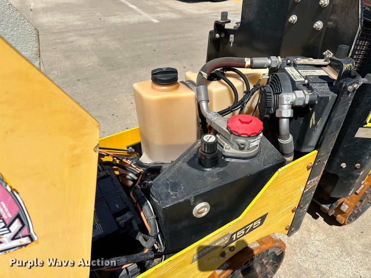 image for item EJ8857 2017 Ammann RamMax 1575 trench compactor
