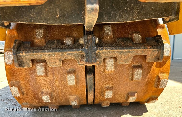 image for item EJ8857 2017 Ammann RamMax 1575 trench compactor