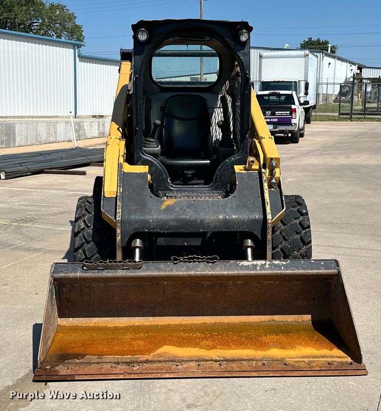 image for item EJ8858 2016 Caterpillar  262D skid steer loader