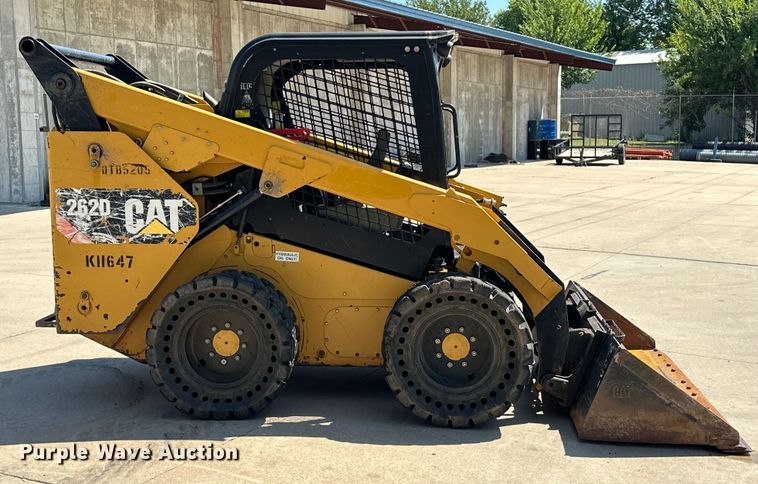 image for item EJ8858 2016 Caterpillar  262D skid steer loader