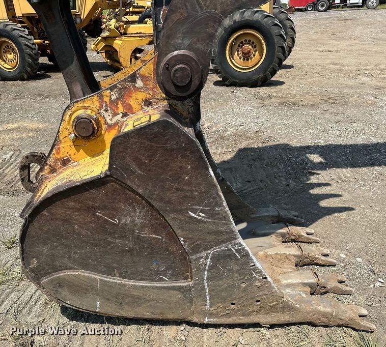 image for item EJ8887 2015 John Deere  210G LC excavator