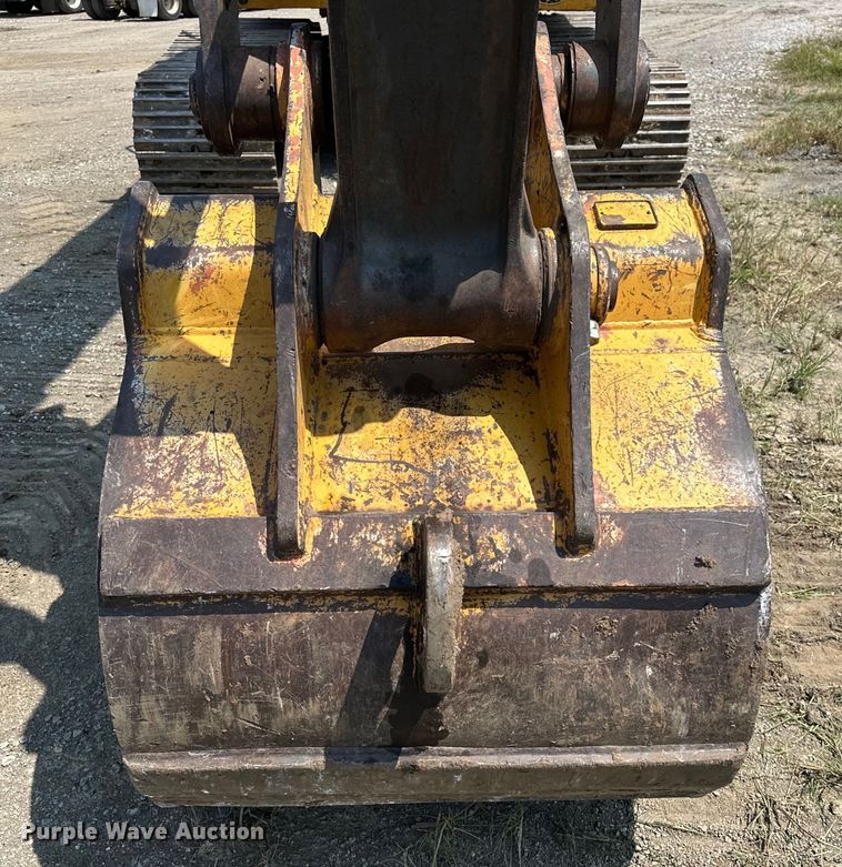 image for item EJ8887 2015 John Deere  210G LC excavator