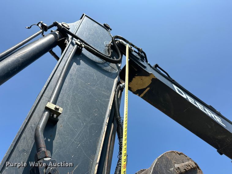 image for item EJ8887 2015 John Deere  210G LC excavator