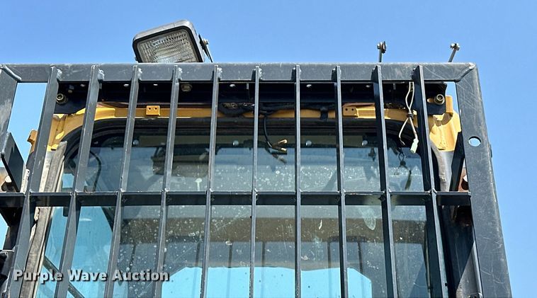 image for item EJ8887 2015 John Deere  210G LC excavator