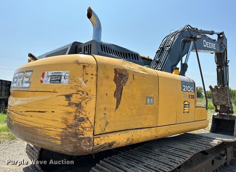 image for item EJ8887 2015 John Deere  210G LC excavator