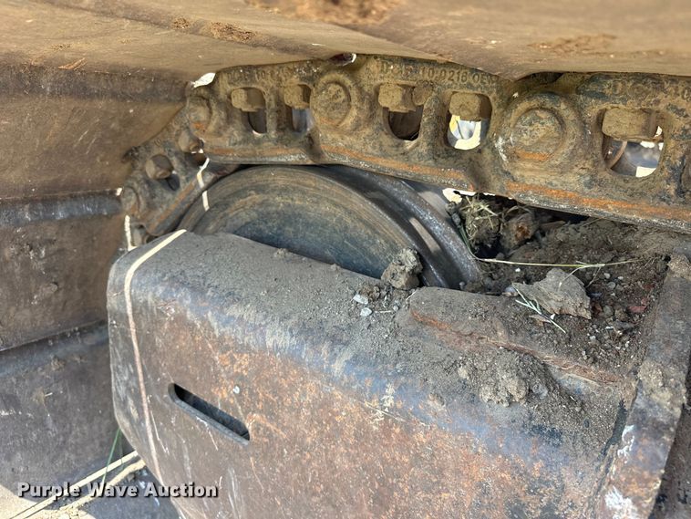 image for item EJ8887 2015 John Deere  210G LC excavator