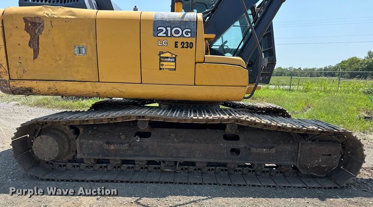 image for item EJ8887 2015 John Deere  210G LC excavator
