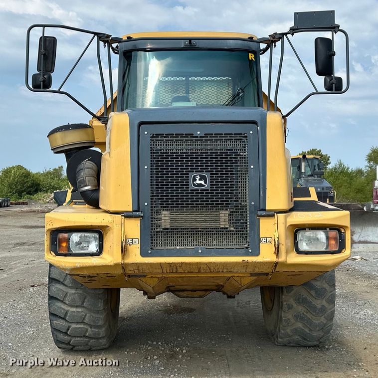 image for item EJ8889 2012 John Deere 300D Series II haul truck