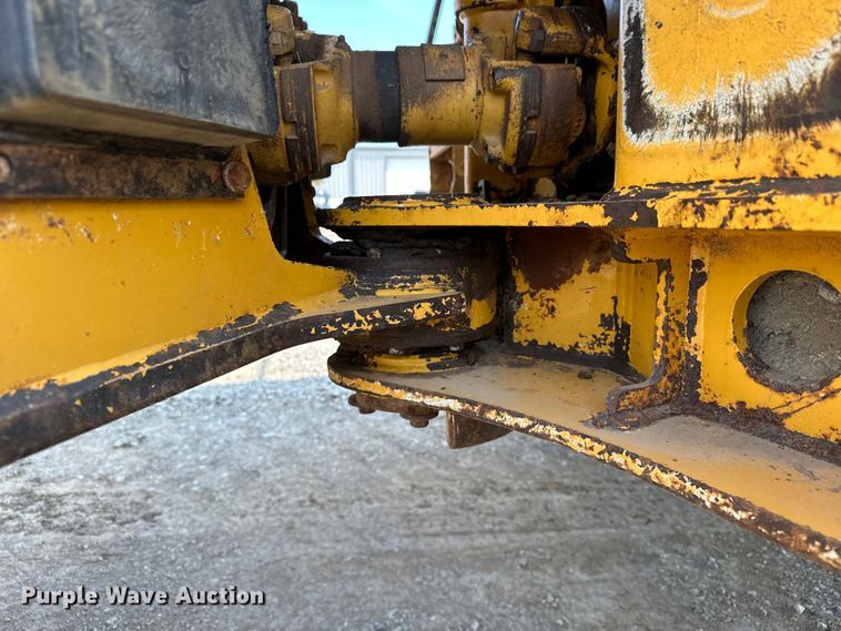 image for item EJ8889 2012 John Deere 300D Series II haul truck