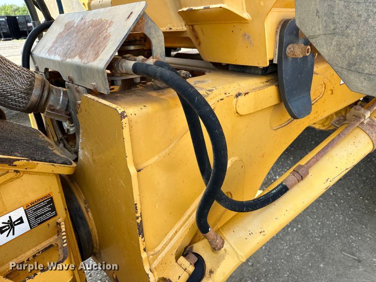 image for item EJ8889 2012 John Deere 300D Series II haul truck