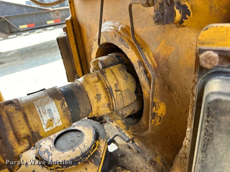 image for item EJ8889 2012 John Deere 300D Series II haul truck