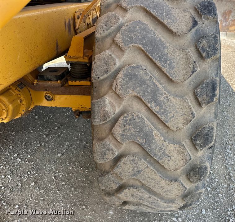 image for item EJ8889 2012 John Deere 300D Series II haul truck