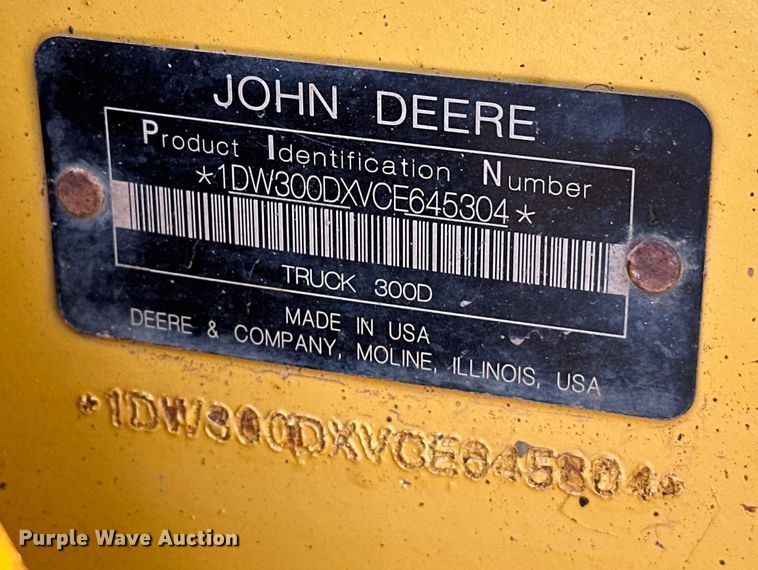 image for item EJ8889 2012 John Deere 300D Series II haul truck