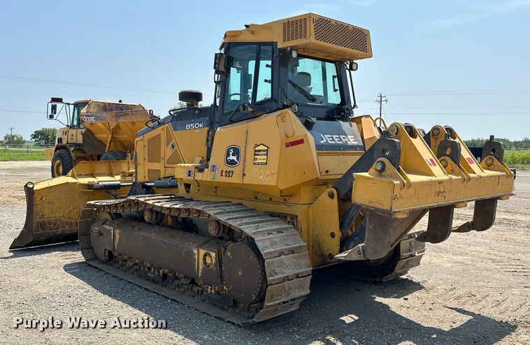 image for item EJ8890 2018 John Deere 850K WLT dozer