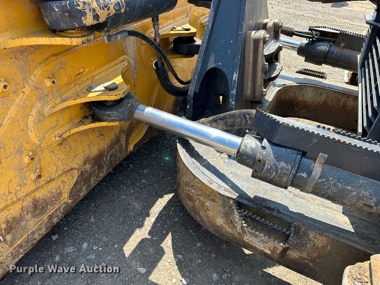 image for item EJ8890 2018 John Deere 850K WLT dozer