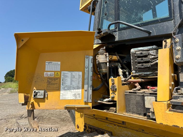 image for item EJ8890 2018 John Deere 850K WLT dozer