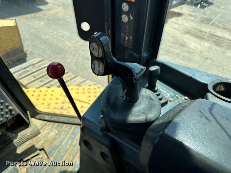 image for item EJ8890 2018 John Deere 850K WLT dozer