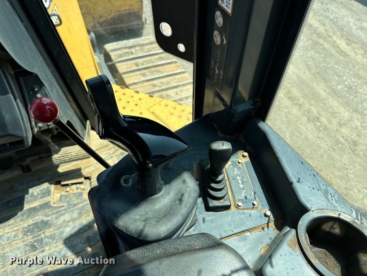 image for item EJ8890 2018 John Deere 850K WLT dozer