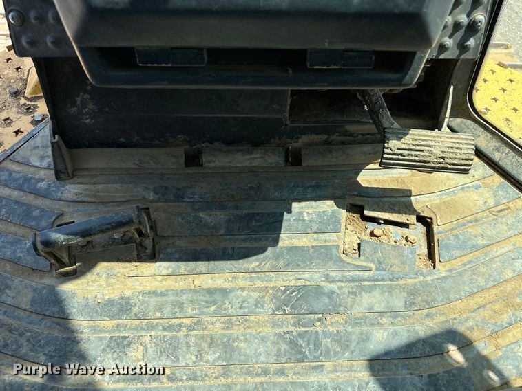 image for item EJ8890 2018 John Deere 850K WLT dozer