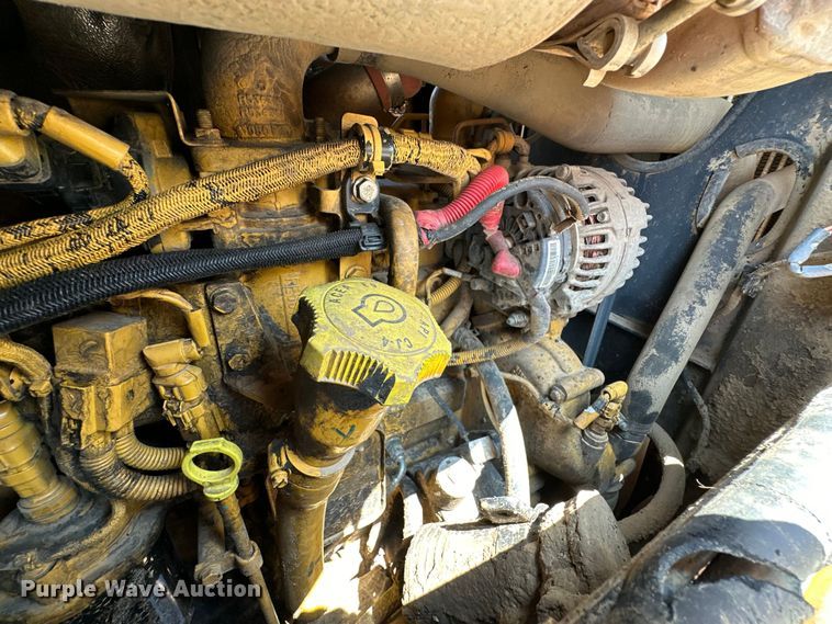 image for item EJ8890 2018 John Deere 850K WLT dozer