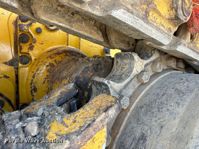 image for item EJ8890 2018 John Deere 850K WLT dozer