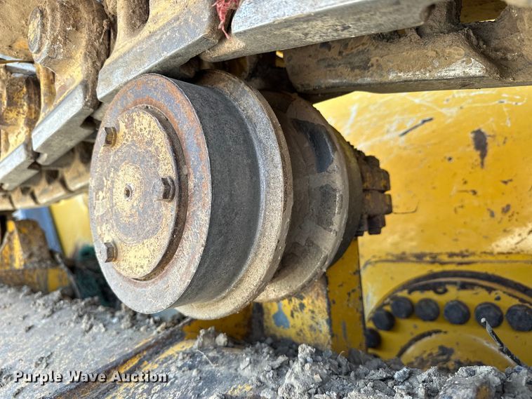 image for item EJ8890 2018 John Deere 850K WLT dozer