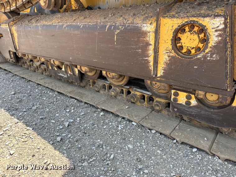 image for item EJ8890 2018 John Deere 850K WLT dozer