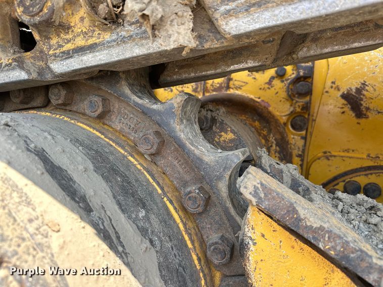 image for item EJ8890 2018 John Deere 850K WLT dozer