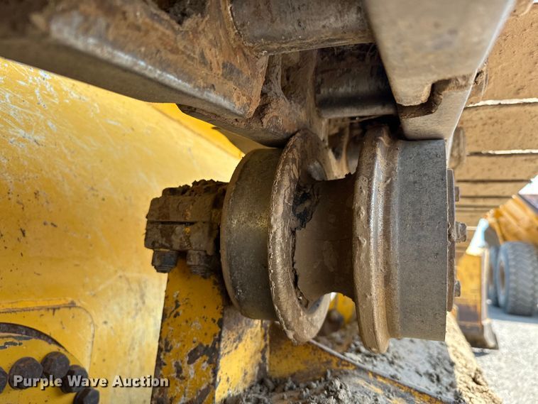 image for item EJ8890 2018 John Deere 850K WLT dozer