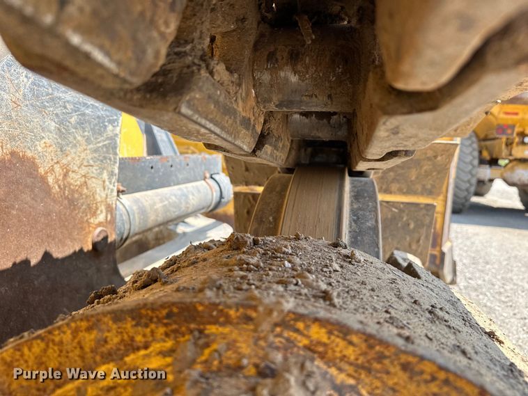 image for item EJ8890 2018 John Deere 850K WLT dozer