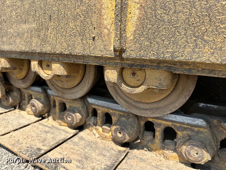 image for item EJ8890 2018 John Deere 850K WLT dozer