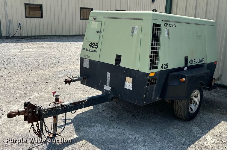 image for item EJ8893 Sullair  425 air compressor