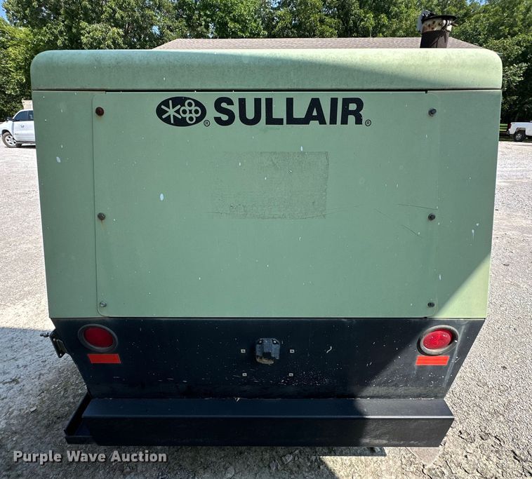 image for item EJ8893 Sullair  425 air compressor