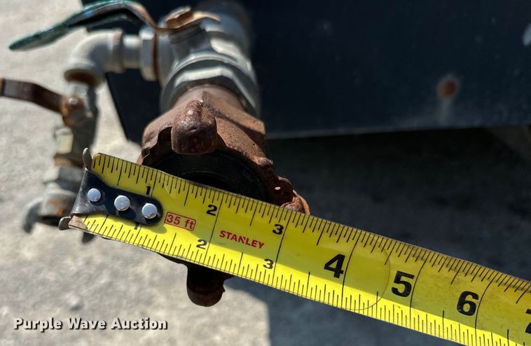 image for item EJ8893 Sullair  425 air compressor