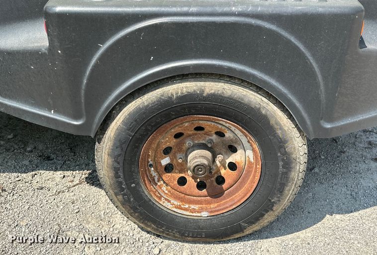 image for item EJ8893 Sullair  425 air compressor