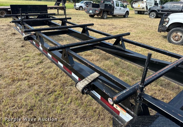 image for item EJ8903 2017 RoadClipper Enterprises Diamond C 50PT oilfield trailer