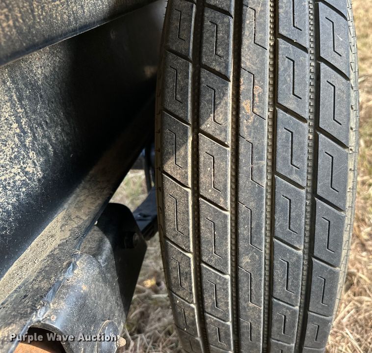 image for item EJ8903 2017 RoadClipper Enterprises Diamond C 50PT oilfield trailer