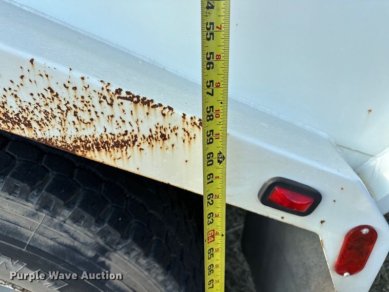 image for item EJ8906 2012 International  4300 street sweeper truck