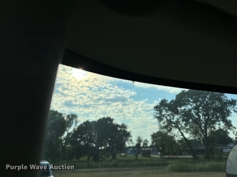 image for item EJ8906 2012 International  4300 street sweeper truck