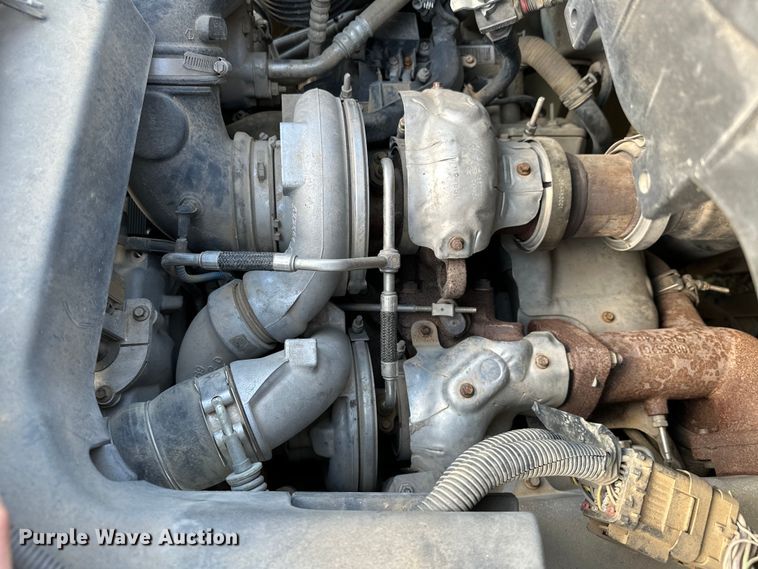 image for item EJ8906 2012 International  4300 street sweeper truck