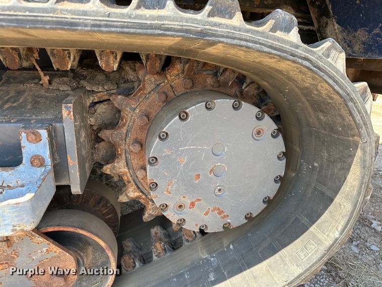 image for item EJ8914 IHI IC50 track carrier with digger derrick 