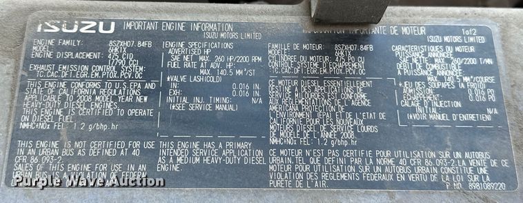 image for item EJ8931 2008 GMC  T7500 street sweeper truck