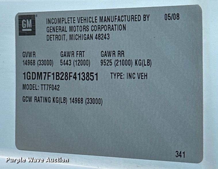 image for item EJ8931 2008 GMC  T7500 street sweeper truck