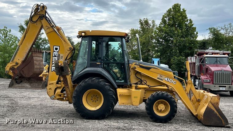 image for item EK3035 2005 John Deere  410G backhoe