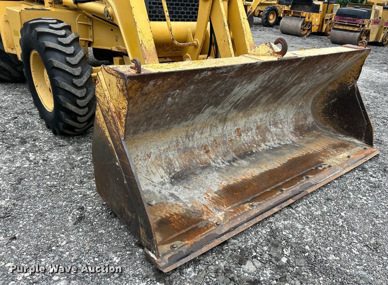 image for item EK3035 2005 John Deere  410G backhoe